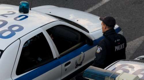 Ληστεία στην Καισαριανή: Ενοπλοι μπούκαραν σε σούπερ μάρκετ - Πυροβόλησαν και τραυμάτισαν πολίτη που τους καταδίωξε