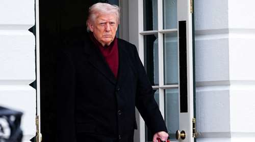 Έξαλλος ο Τραμπ με δημοσιογράφο των ΝΥΤ: Είσαι τριτοκλασάτη και &quot;άσχημη τόσο εξωτερικά όσο εσωτερικά&quot;