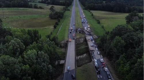 Τραγωδία στις ΗΠΑ: 10 νεκροί, ανάμεσά τους 9 παιδιά, σε καραμπόλα αυτοκινήτων στην Αλαμπάμα [βίντεο]