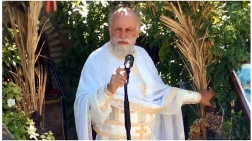 Λυκαβηττός: Παραμένει στους Αγίους Ισιδώρους ο πατέρας Δημήτριος παρά το τελεσίγραφο Ιερώνυμου;