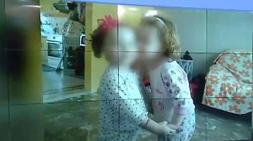 Πάτρα: Δεν θα γίνει εκταφή σε Μαλένα και Ίριδα - Επιμένει στο τεστ πατρότητας ο Μάνος Δασκαλάκης