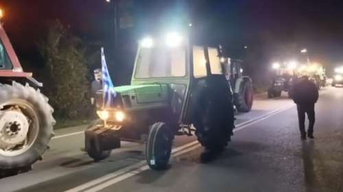 Κιλκίς: Αγρότες απέκλεισαν με τα τρακτέρ τους το τελωνείο των Ευζώνων [βίντεο]