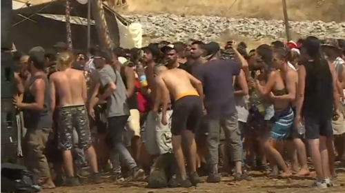 Κορονοϊός: Συναγερμός στη Γαλλία - Ρέιβ πάρτι με 10.000 άτομα στην ύπαιθρο [Βίντεο]