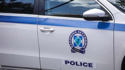 Τούρκοι κατάσκοποι στον Πόρο: Αρνούνται τις κατηγορίες και δηλώνουν "τουρίστες" - Τι πειστήρια κατάσχεσαν οι Αρχές