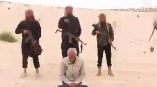 Αίγυπτος: Το Ισλαμικό Κράτος εκτέλεσε έναν κόπτη και δύο μέλη φυλής Βεδουίνων στο Σινά [σκληρές εικόνες]