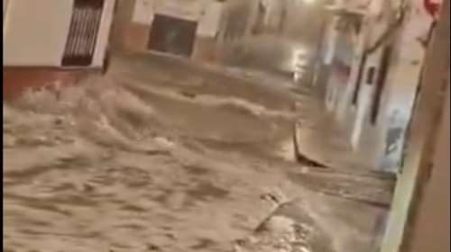 Ισπανία: Καταρρακτώδεις βροχές και πλημμύρες κοντά στη Μάλαγα [βίντεο]
