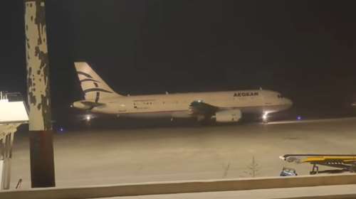 Ιωάννινα: Αεροπλάνο απογειώνεται μέσα από πυκνή ομίχλη [Βίντεο]