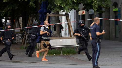 Συναγερμός στο Βερολίνο: Πυροβολισμοί με 4 τραυματίες σε πάρκινγκ καταστήματος