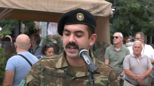 Αδειάζει ο ΣΥΡΙΖΑ τον Πέτρο Παππά - Επειδή επέκρινε στρατιώτη που μίλησε σε αντιπολεμική διαδήλωση του ΚΚΕ [βίντεο]