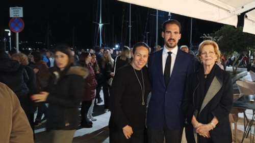 Η Νίνα Φλορ σε εξόρμηση με τoυς φίλους της - Με τις μπαλαρίνες που είναι απόλυτη τάση