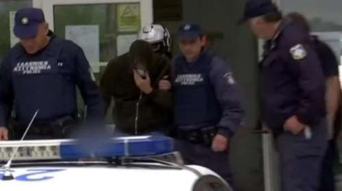 Νεκρό βρέφος στην Άρτα: &quot;Μακάρι να μην ζούσα εγώ και όχι το παιδί μου&quot; - Σε ψυχιατρική κλινική ο πατέρας, σε σοκ η μητέρα