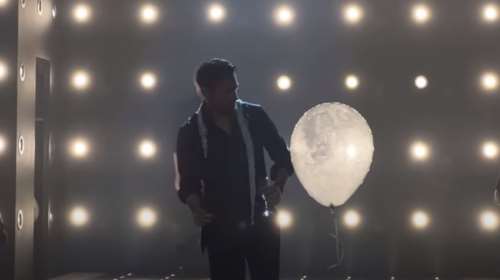 Κωνσταντίνος Αργυρός: Η έκπληξη του Σάκη Ρουβά πάνω στη σκηνή - Πώς αντέδρασαν οι θαμώνες του μαγαζιού [βίντεο]