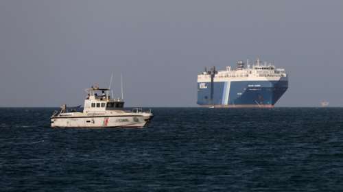 Οι Χούθι απειλούν κάθε πλοίο που περνάει από την Ερυθρά Θάλασσα για το Ισραήλ