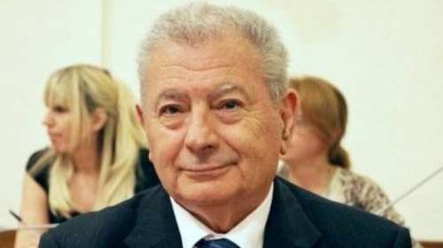 Σήφης Βαλυράκης: Το χτύπημα της προπέλας η αιτία θανάτου, λέει ο ιατροδικαστής