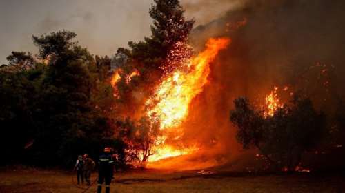 Φωτιές στην Ελλάδα: 105 πυρκαγιές στη χώρα - 46 νέες ξέσπασαν την Κυριακή