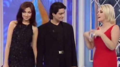 Παραμονή Πρωτοχρονιάς 1997: Η πρόταση γάμου Σχοινά σε Γαρμπή που &quot;διέλυσε&quot; τα νούμερα της τηλεθέασης [εικόνες και βίντεο]