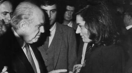 Ο θυελλώδης έρωτας του Ανδρέα Παπανδρέου με την Βάσω- Η εξορία της στο Λονδίνο για να αποφευχθεί το σκάνδαλο