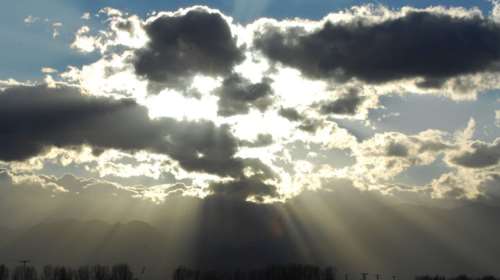 Καιρός: Άστατος με συννεφιά, βροχές και καταιγίδες - Αναλυτικά η πρόγνωση μέχρι τις αρχές Απριλίου