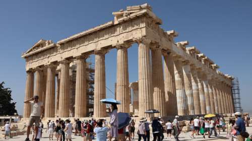 Γιώργος Λάνθιμος: Το Υπουργείο Πολιτισμού απαντά γιατί είπε το ΚΑΣ  &quot;όχι&quot; για τα γυρίσματα στην Ακρόπολη