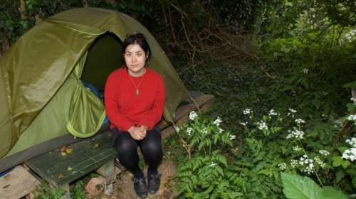 Βρετανία: Διδάκτορας Πανεπιστημίου ζούσε για δύο χρόνια σε σκηνή - ''Οι μαθητές μου δε γνώριζαν τίποτα''