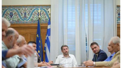 Δέσμευση Ανδρουλάκη για κατάργηση προσωπικής διαφοράς, νέο ΕΚΑΣ, μείωση εισφορά αλληλεγγύης, παρεμβάσεις σε συντάξεις χηρείας