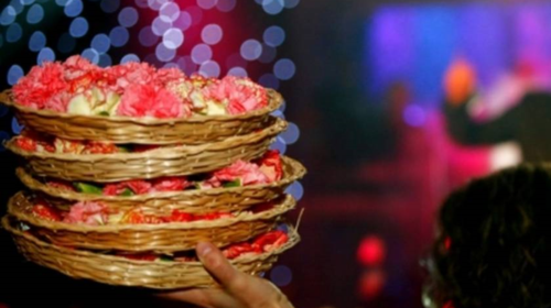 Το Twitter &quot;γλεντά&quot; το απογευματινό ωράριο των μπουζουκιών