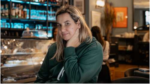 Η ξεχωριστή ζωή της Σοφίας Μπεκατώρου: Από την ιστιοπλοΐα στο #metoo και το &quot;κλικ&quot; με τον Κασσελάκη - Τι ρώτησε τα παιδιά της