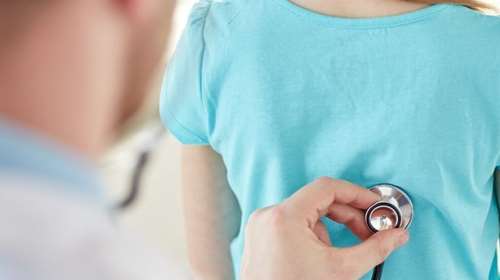 ΕΟΔΥ: Έκτακτες οδηγίες στα νοσοκομεία για τον στρεπτόκοκκο μετά τον 6ο θάνατο παιδιού φέτος στην Ελλάδα