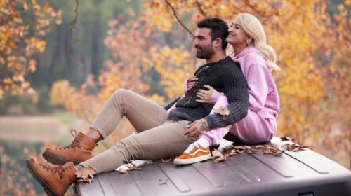 Δημήτρης Αλεξάνδρου: Ο πιο γλυκός μπαμπάς - Κυριακάτικη εκδρομή με τον 20 ημερών γιο του σε μάρσιππο [εικόνες]