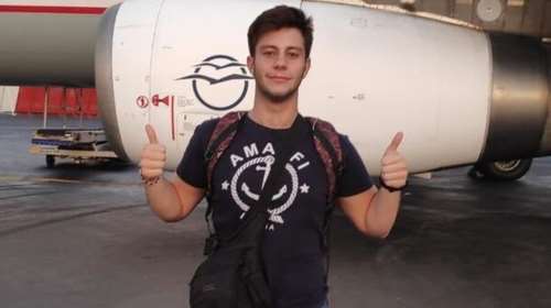 Κύμα αγάπης στον 20χρονο φοιτητή που δίνει μάχη στη ΜΕΘ: &quot;Γίγαντά μου πολέμησε μαζί με τους γιατρούς σου&quot;