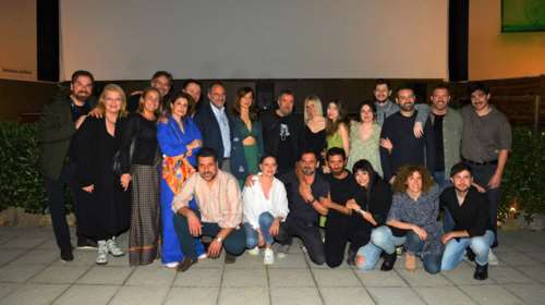 &quot;Κάνε ότι κοιμάσαι&quot;: Το TheTOC στο συγκλονιστικό φινάλε της σειράς - Χαμόγελα, πειράγματα και πηγαδάκια [εικόνες]