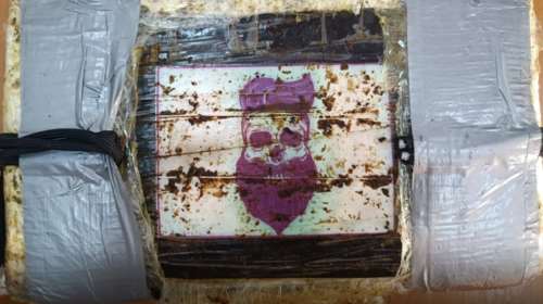 Πειραιάς: Σε πακέτα που έγραφαν Sparta τα 210 κιλά κοκαϊνης μέσα σε γαρίδες - Το παρελθόν των 4 συλληφθέντων