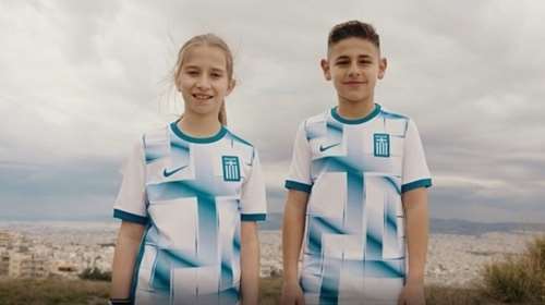 Εθνική Ελλάδος: Αυτή είναι η η νέα φανέλα για τα προκριματικά του Euro 2024 [βίντεο]