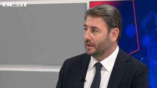 Ανδρουλάκης: Ο Μητσοτάκης πανηγυρίζει για τους χαμηλούς μισθούς και την πανάκριβη καθημερινότητα