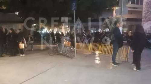 Ηράκλειο: Επεισόδιο μεταξύ Ισραηλινών τουριστών και Παλαιστινίων - Τους χώρισαν αστυνομικοί