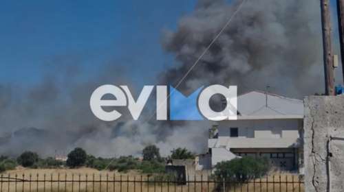 Εύβοια: &quot;Εγλειψε σπίτια&quot; στο παραλιακό μέτωπο η φωτιά  -  Νέο 112 για εκκένωση - Απεγκλωβίστηκε γυναίκα