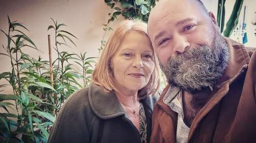 Τροχαίο στην Κρήτη: Μητέρα του Κρητικού σεφ Στάθη Αυγουστάκη η νεκρή 59χρονη - Είχε πάει στο Master Chef