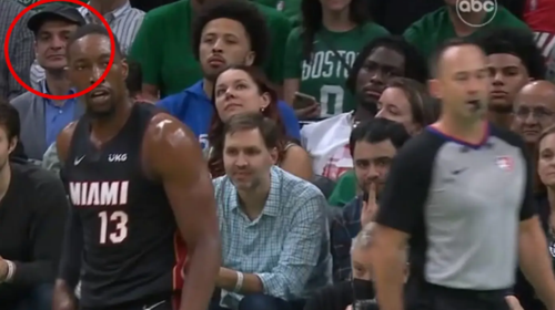 Ο Κυριάκος Μητσοτάκης με καπελάκι τζόκεϊ πήγε γήπεδο για να δει Μπόστον Σέλτικς εναντίον Μαϊάμι Χιτ [εικόνα]