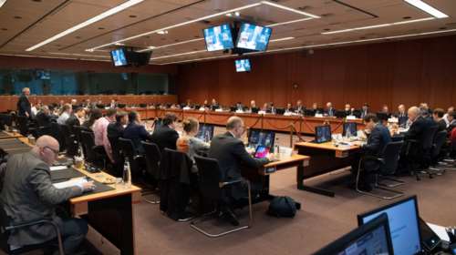 Με το βλέμμα στον πόλεμο στην Ουκρανία συνεδριάζει το Eurogroup