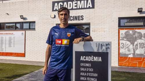 Πένθος στη Βαλένθια: Πνίγηκε σε ναυάγιο στην Ινδονησία προπονητής της ομάδας - Μαζί και οι τρεις γιοι του