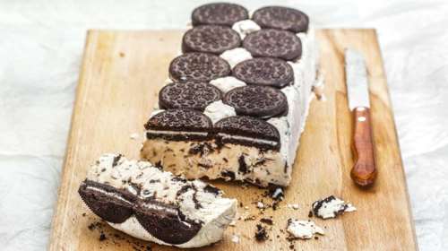 Γλυκό ψυγείου με φυστικοβούτυρο και 3 ακόμη υλικά- Πανεύκολο και πεντανόστιμο