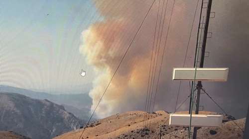 Φωτιά στις Φιλιάτες: Εκκενώθηκε ο Παλαμπάς, επιχειρούν 6 αεροσκάφη- Η πυρκαγιά πέρασε από την Αλβανία