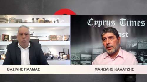 Σεισμός στην Κύπρο: Viral οι live αντιδράσεις του υπουργού Άμυνας στον... χορό των Ρίχτερ [βίντεο]