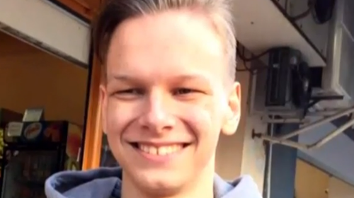 Συγκλονιστικός ο Δημήτρης που έχασε τους γονείς του από κορονοϊό και αρίστευσε στις πανελλήνιες: Να συνεχίσουμε παρά τον πόνο