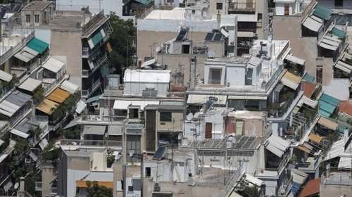 Το σχέδιο για φθηνή στέγη σε νέους: Κρατική επιχορήγηση ή άτοκα δάνεια έως 25.000 ευρώ