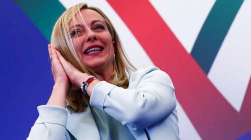 Ποια είναι η επόμενη πρωθυπουργός της Ιταλίας, Τζόρτζια Μελόνι: Η 45χρονη οπαδός του Μουσολίνι που μεγάλωσε χωρίς πατέρα