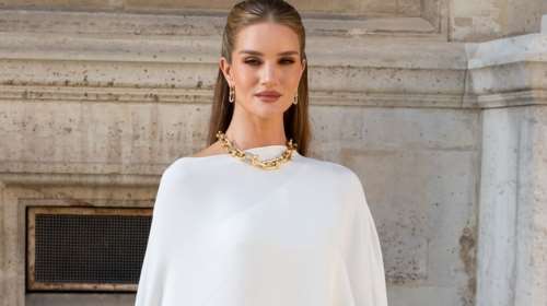 Rosie Huntington-Whiteley: Υιοθέτησε το πιο κομψό και διαχρονικό πεντικιούρ για το καλοκαίρι