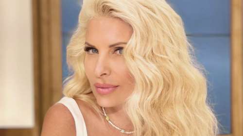 &quot;Η Ελένη Μενεγάκη είναι ένας πανέξυπνος άνθρωπος - Κάποιες στιγμές επέλεγε αυτό που λέμε τη λογική της ξανθιάς&quot;