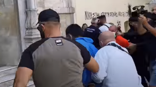 Έγκλημα στην Κρήτη: Απολογία - σοκ του 27χρονου δολοφόνου - &quot;Mε εξανάγκαζε να συνευρίσκoμαι ερωτικά με επιχειρηματία&quot;