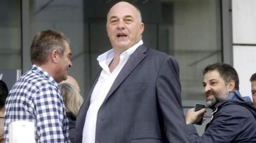 &quot;Παλιά κάναμε μπάνιο στη σκάφη και στα ποτάμια, μην τρελαθούμε τώρα&quot;: Χωρίς τέλος η κόντρα Μπέου - Αγαπηδάκη για το νερό